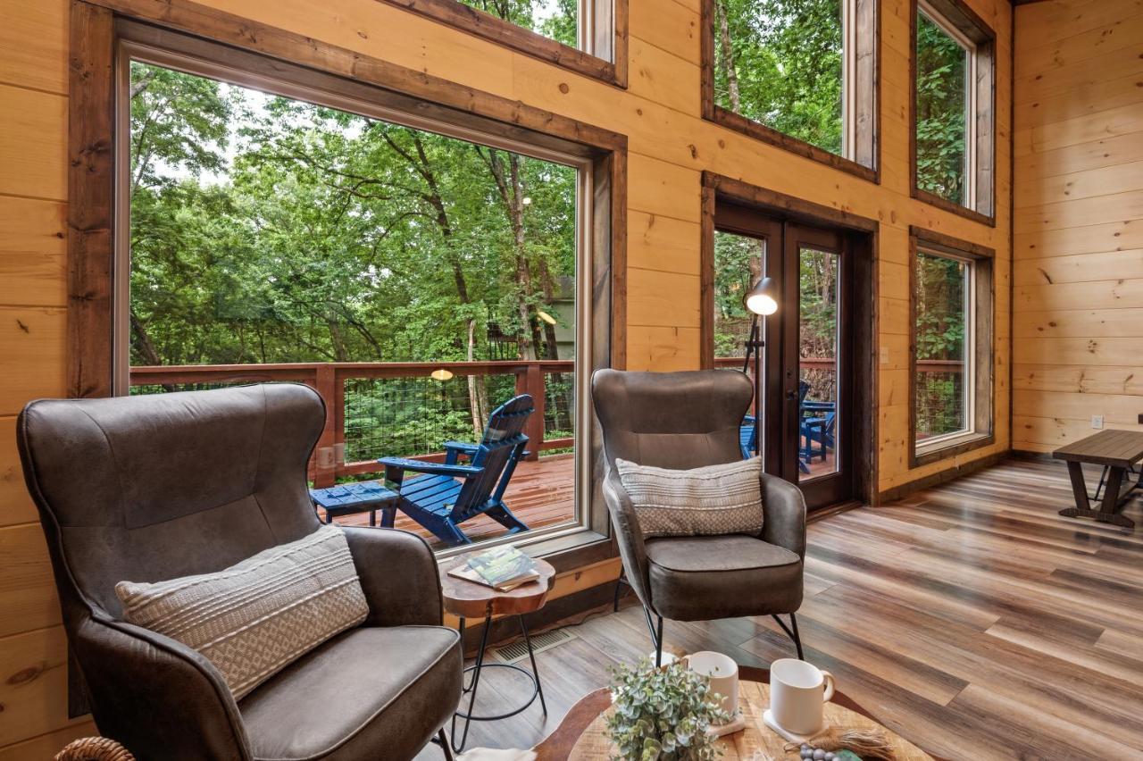 New Cozy Mountain Cabin Hot Tub Near Downtown Гетлинбург Екстериор снимка
